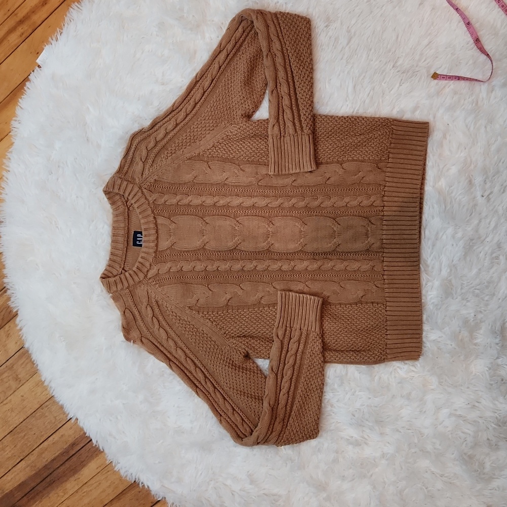 Gap tan knit sweater